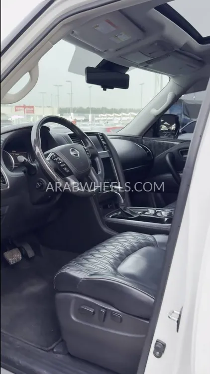 Nissan Patrol 2021 for Sale in Sharjah Image-3