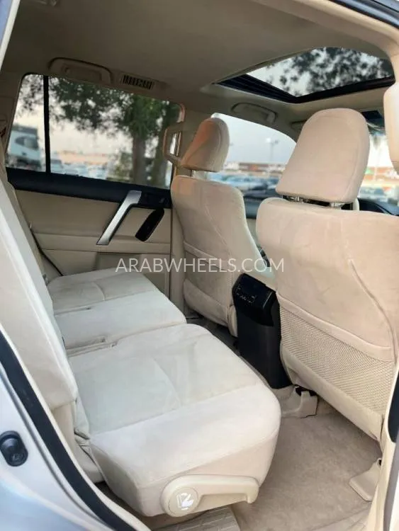 تويوتا لاند كروزر برادو 2023 for Sale in دبي Image-4