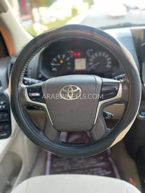 تويوتا لاند كروزر برادو 2023 for Sale in دبي Image-6