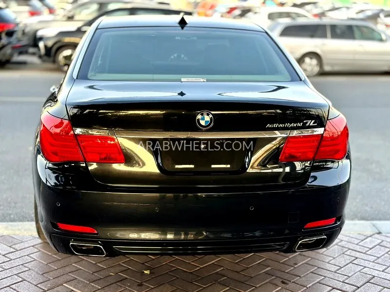 BMW 7 series 2010 for Sale in Dubai Image-4