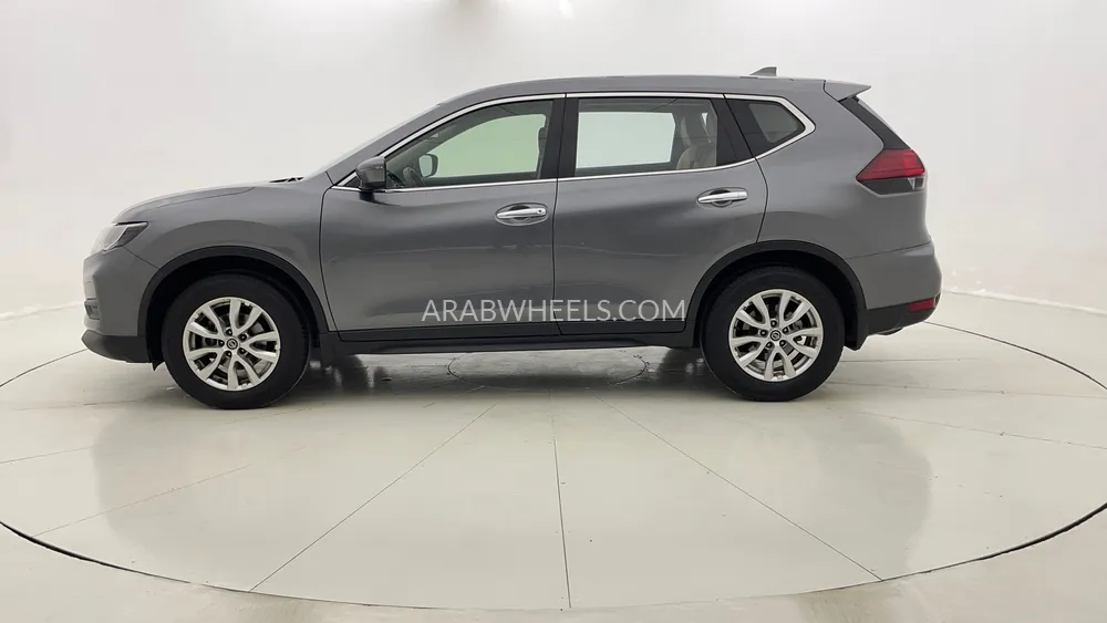 Nissan X-Trail 2021 for Sale in Dubai Image-6