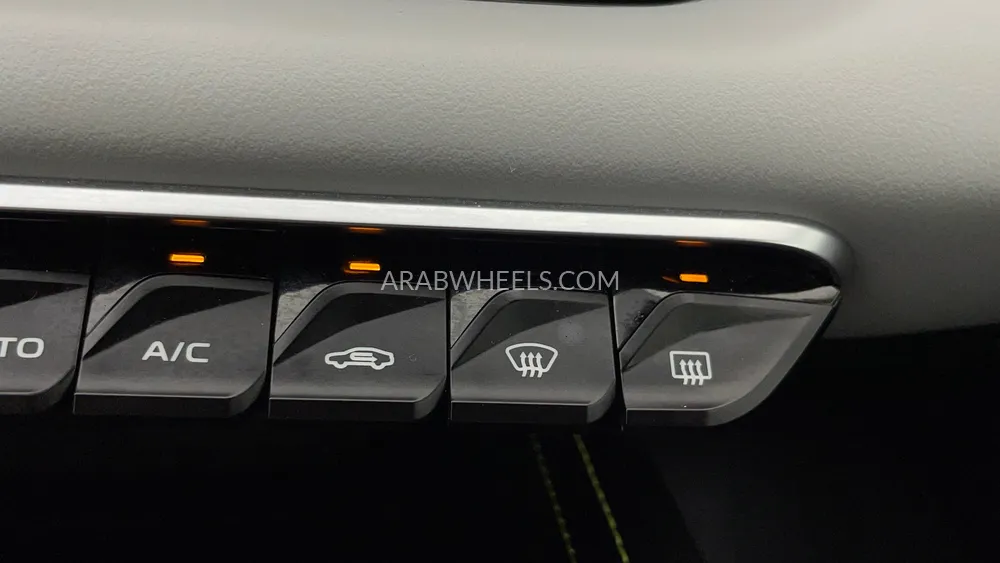 Geely Coolray 2025 for Sale in Dubai Image-40