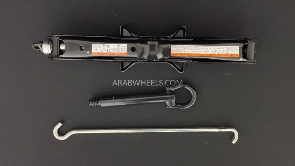 Toyota C-HR 2023 for Sale in Dubai Image-29