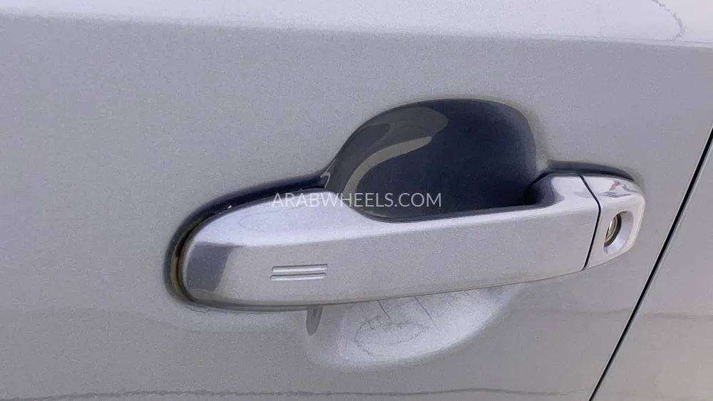 Toyota C-HR 2023 for Sale in Dubai Image-36