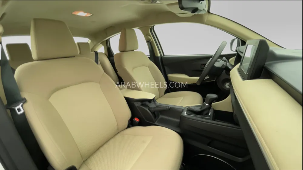 Toyota Yaris 2024 for Sale in Dubai Image-22