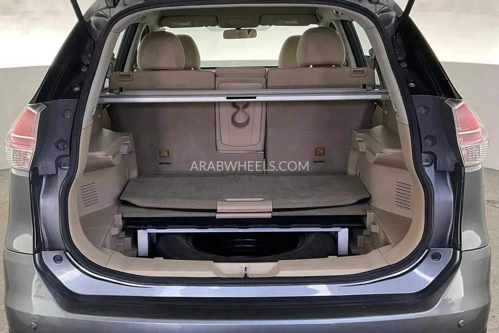 Nissan X-Trail 2016 for Sale in Sharjah Image-15