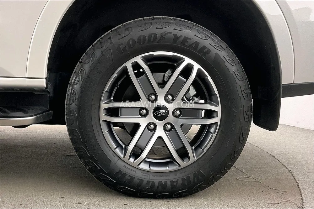 فورد إيفرست 2024 for Sale in الشارقة Image-10