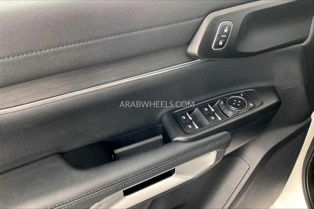 فورد إيفرست 2024 for Sale in الشارقة Image-30