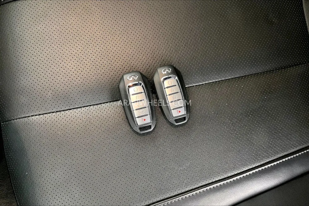 إنفينيتي QX60 2024 for Sale in دبي Image-17