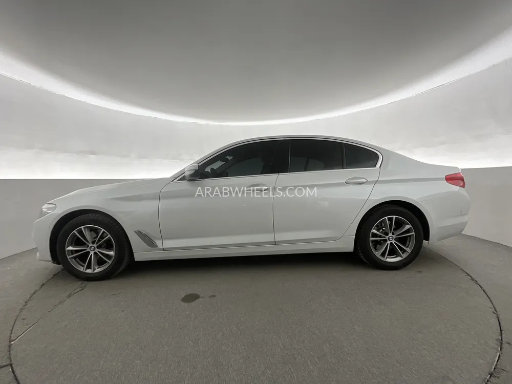 BMW 5 series 2020 for Sale in Sharjah Image-7