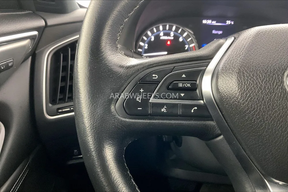 Infiniti Q60 2022 for Sale in Sharjah Image-22