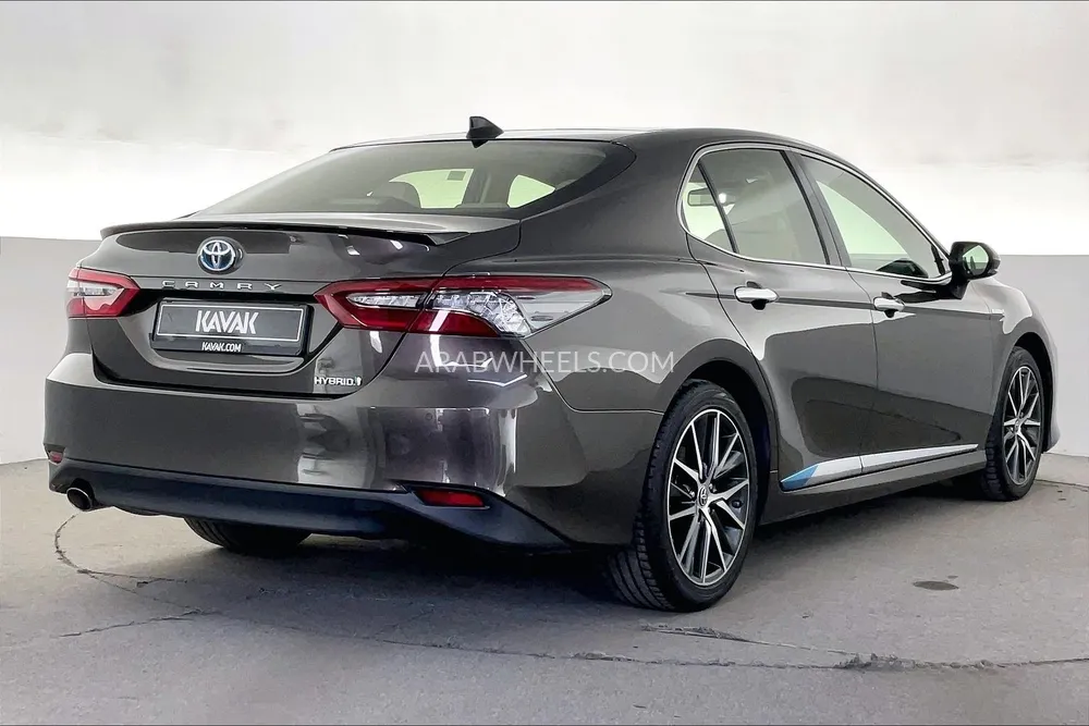 Toyota Camry 2024 for Sale in Dubai Image-6