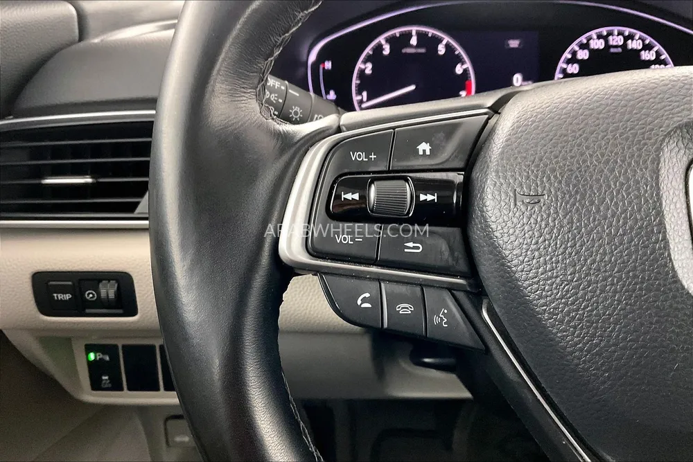 Honda Accord 2022 for Sale in Dubai Image-23