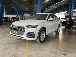Audi Q5 45 TFSI quattro Design 2022 for Sale