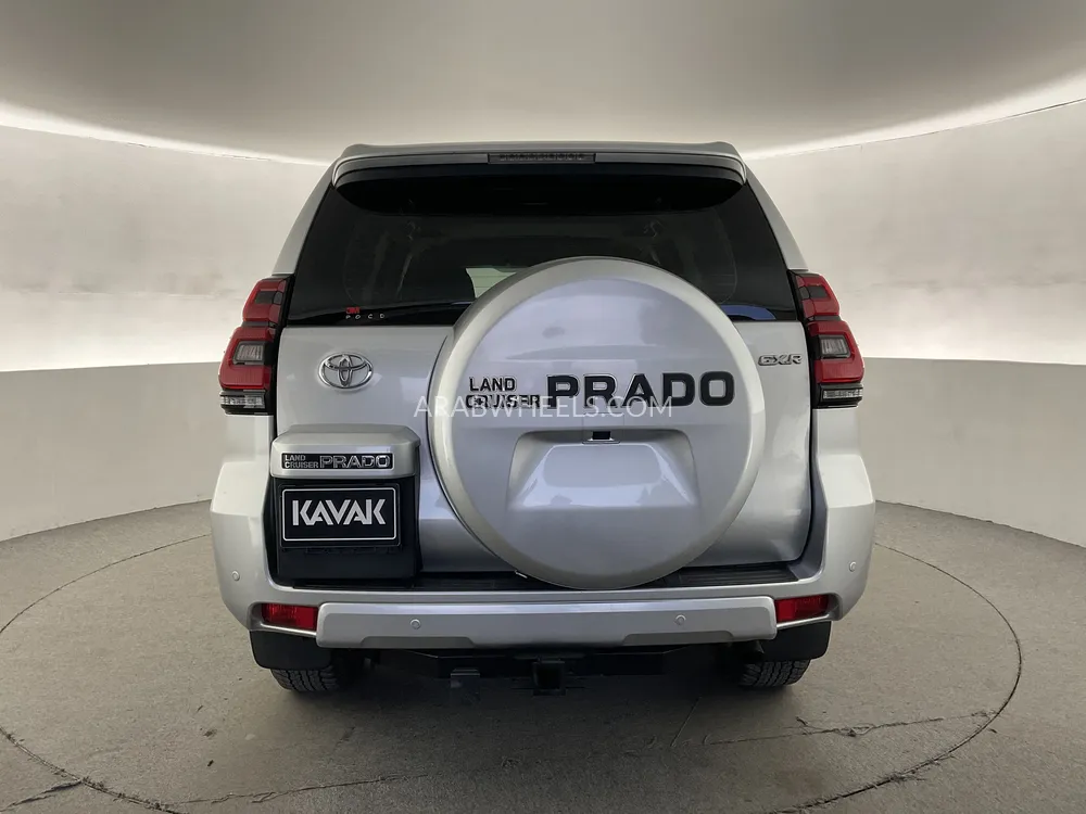 Toyota Land Cruiser Prado 2019 for Sale in Sharjah Image-5