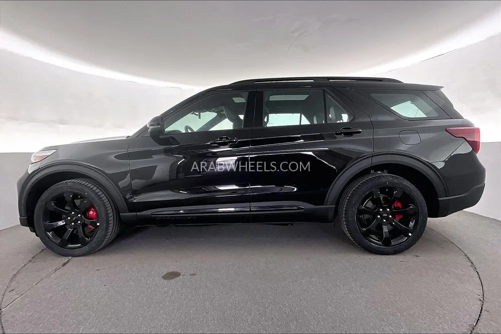 Ford Explorer 2022 for Sale in Dubai Image-7