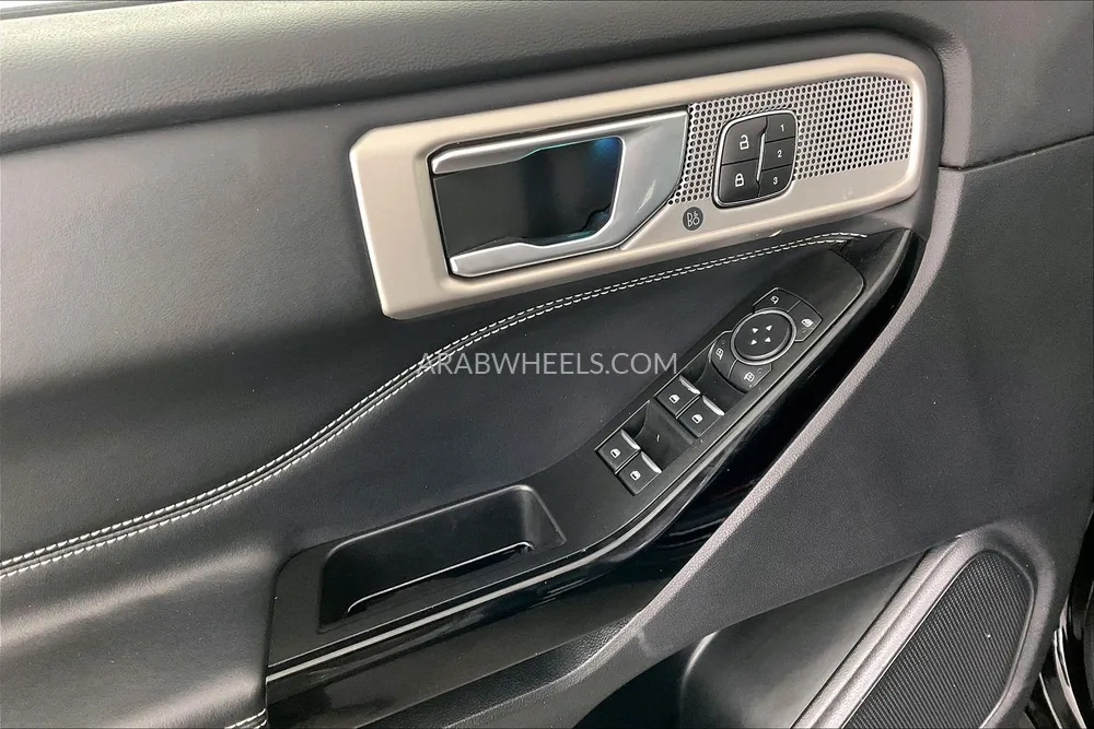 Ford Explorer 2022 for Sale in Dubai Image-35