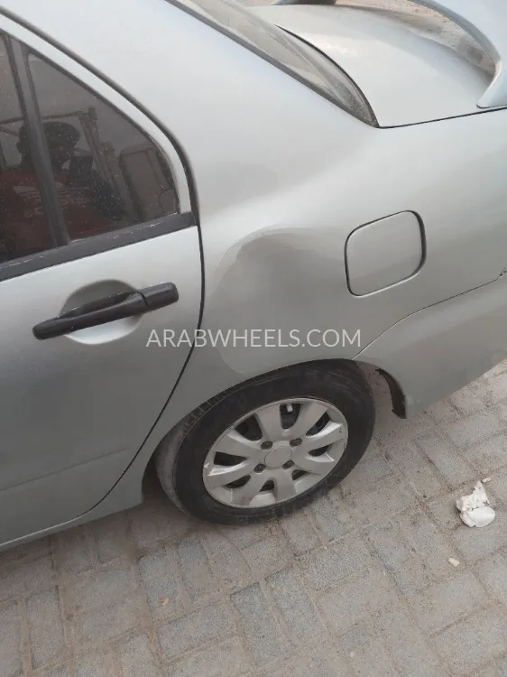 ميتسوبيشي لانسر 2010 for Sale in الشارقة Image-6