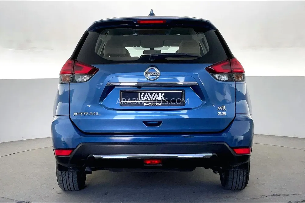 Nissan X-Trail 2021 for Sale in Dubai Image-3