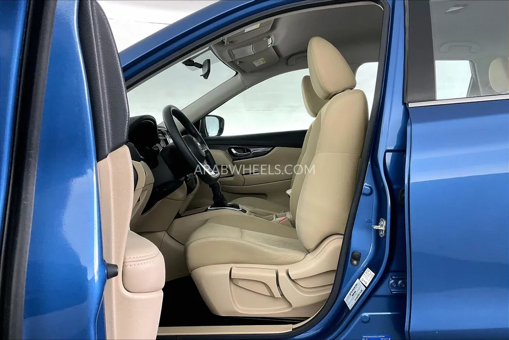 Nissan X-Trail 2021 for Sale in Dubai Image-9