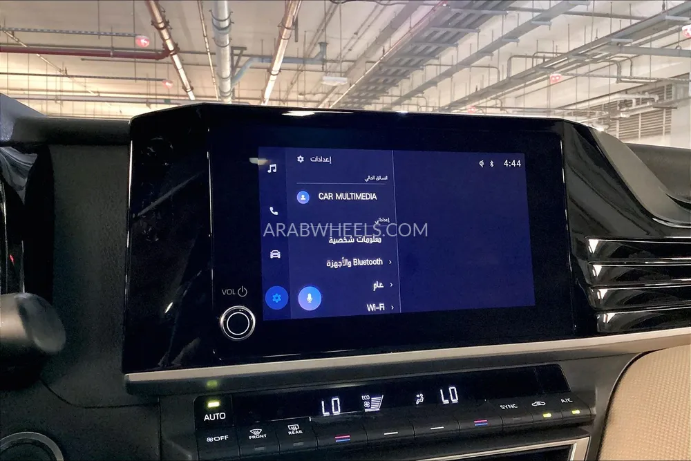 تويوتا كامري 2025 for Sale in الشارقة Image-10