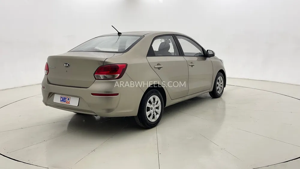 Kia Pegas 2021 for Sale in Dubai Image-3