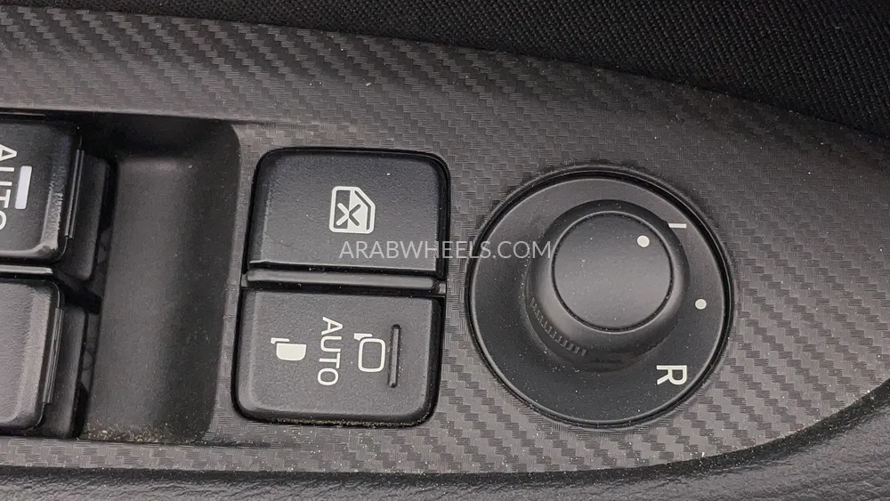 Mazda CX 3 2024 for Sale in Dubai Image-39