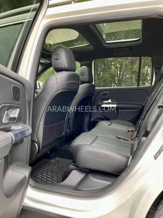 Mercedes Benz GLB 2021 for Sale in Sharjah Image-8