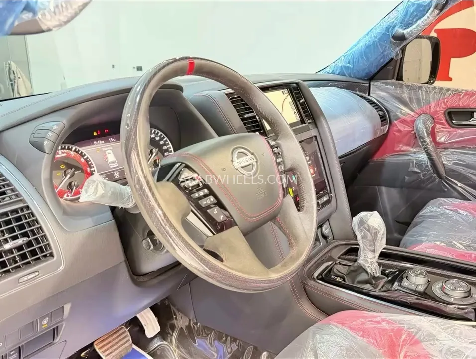 Nissan Patrol 2021 for Sale in Abu Dhabi Image-9