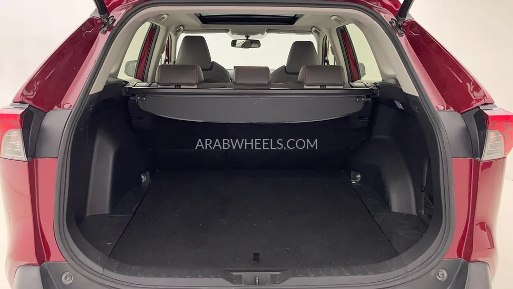 Toyota Rav4 2021 for Sale in Dubai Image-28