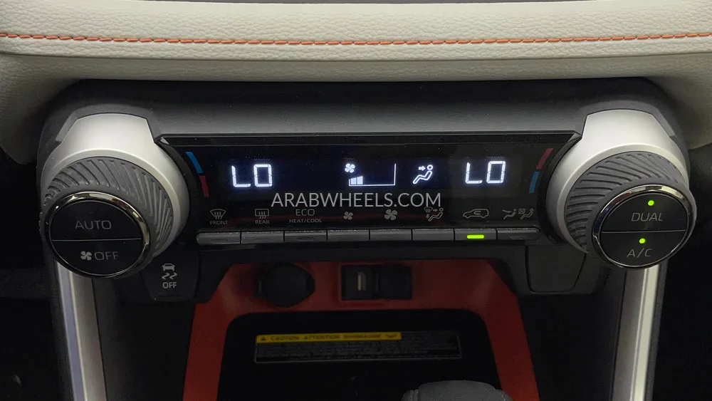 Toyota Rav4 2021 for Sale in Dubai Image-48