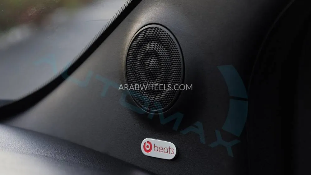 Abarth 695 2023 for Sale in Dubai Image-23