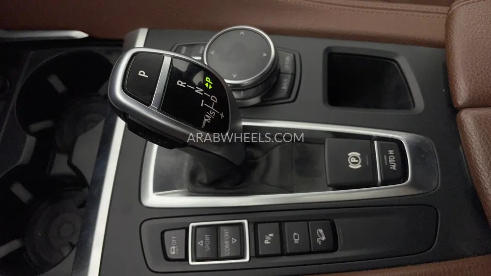 BMW X6 2017 for Sale in Dubai Image-18