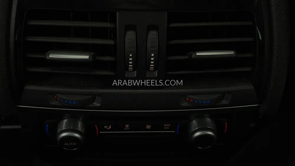 BMW X6 2017 for Sale in Dubai Image-25