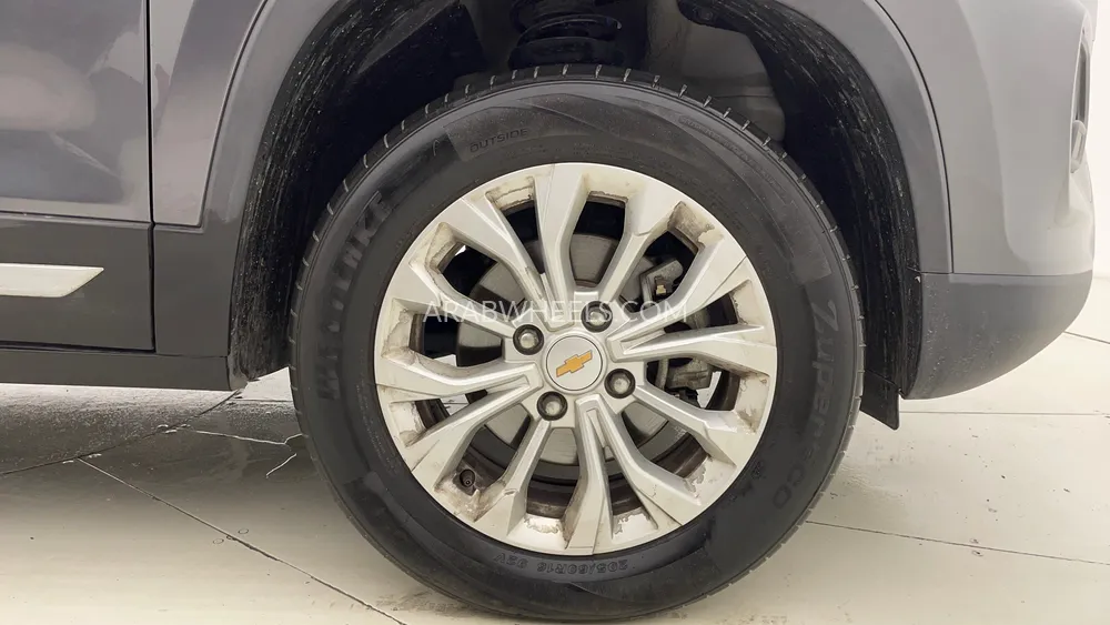 Chevrolet Groove 2023 for Sale in Dubai Image-10