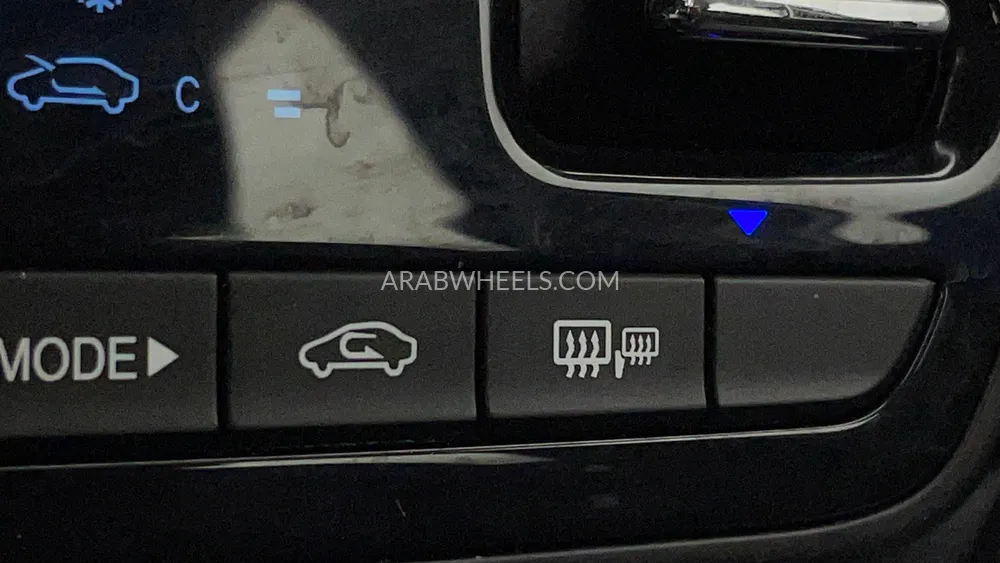 Chevrolet Groove 2023 for Sale in Dubai Image-36