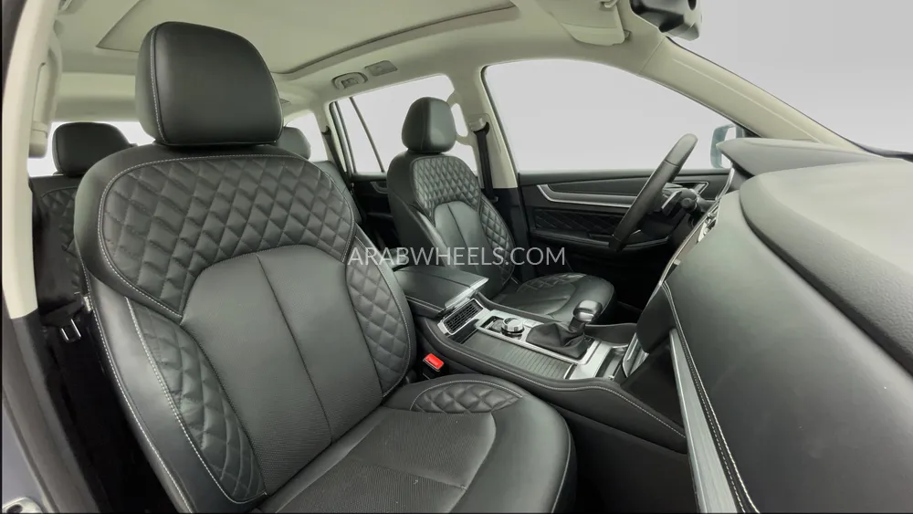 MG RX8 2023 for Sale in Dubai Image-28