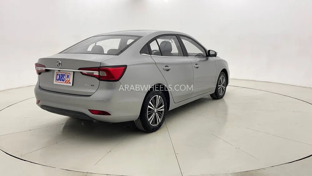 MG 5 2024 for Sale in Dubai Image-3