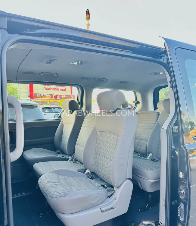 هيونداي H1 2019 for Sale in دبي Image-14