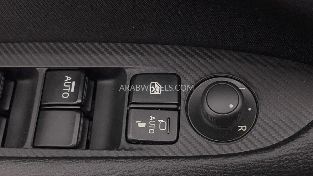 Mazda CX 3 2024 for Sale in Dubai Image-39