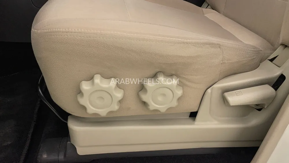 Mitsubishi Pajero 2017 for Sale in Dubai Image-21