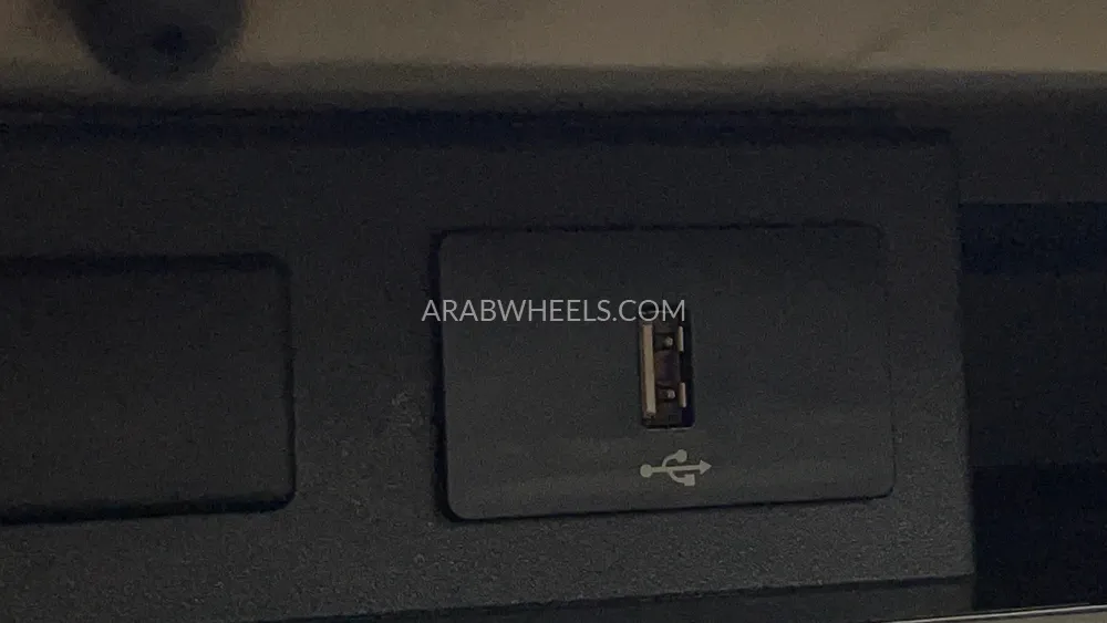 Mitsubishi Pajero 2017 for Sale in Dubai Image-43