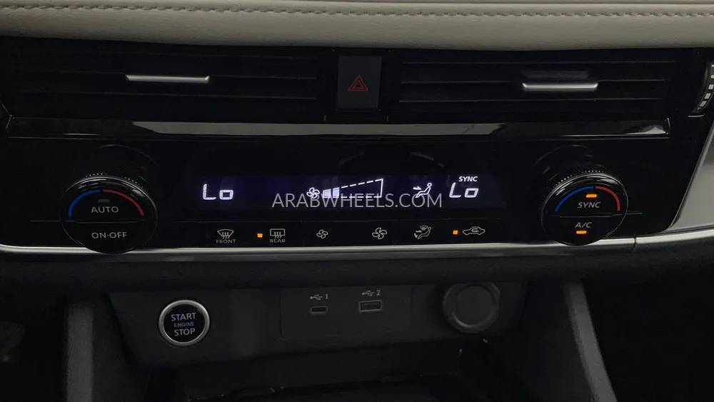 نيسان إكس تريل 2024 for Sale in دبي Image-55