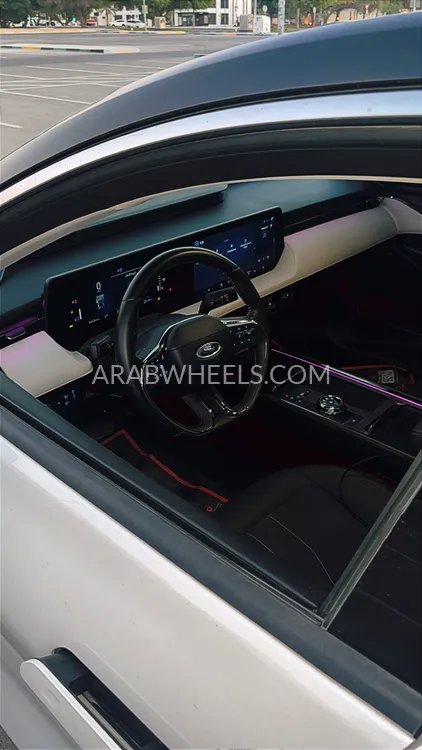 Ford Taurus 2024 for Sale in Al Ain Image-14