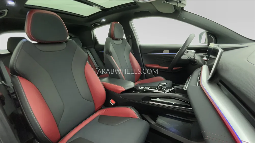 جيلي كولراي 2024 for Sale in دبي Image-28