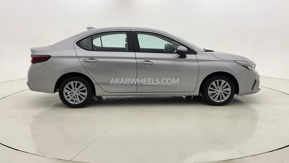 Honda City 2024 for Sale in Dubai Image-2