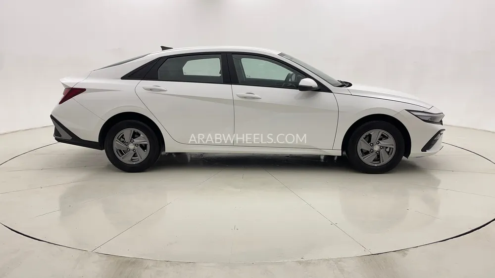 هيونداي إلنترا 2025 for Sale in دبي Image-2