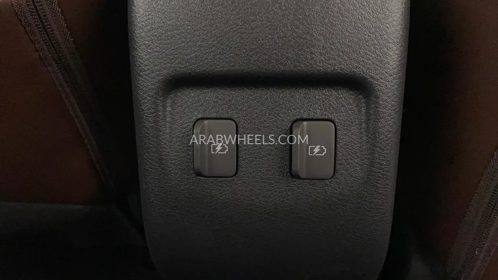 Nissan Kicks 2023 for Sale in Dubai Image-49