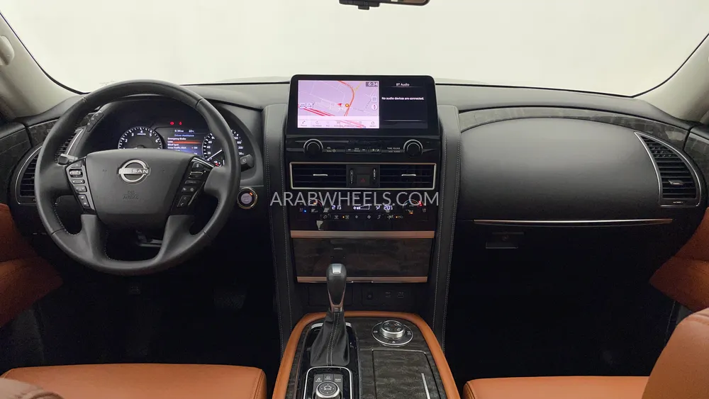 Nissan Patrol 2023 for Sale in Dubai Image-12