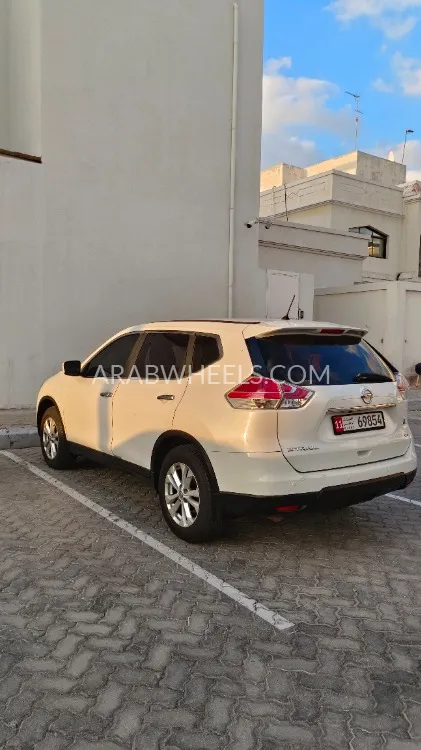 نيسان إكس تريل 2016 for Sale in أبو ظبي Image-10